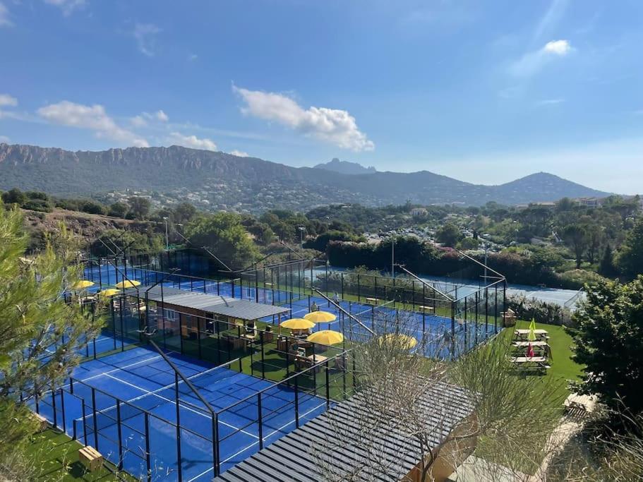 Dans Un Cadre D'Exception, Vue Mer Panoramique A Agay Cote D'Azur, Village Vacances Cap Esterel, T2 Avec Jardin, Golf, Climatisation, Wifi, 5 Piscines Saint-Raphaël Kültér fotó