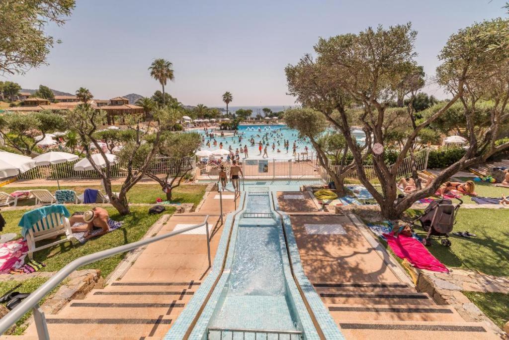Dans Un Cadre D'Exception, Vue Mer Panoramique A Agay Cote D'Azur, Village Vacances Cap Esterel, T2 Avec Jardin, Golf, Climatisation, Wifi, 5 Piscines Saint-Raphaël Kültér fotó