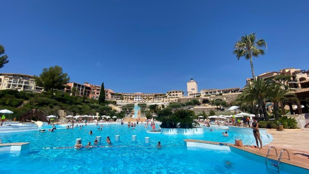 Dans Un Cadre D'Exception, Vue Mer Panoramique A Agay Cote D'Azur, Village Vacances Cap Esterel, T2 Avec Jardin, Golf, Climatisation, Wifi, 5 Piscines Saint-Raphaël Kültér fotó