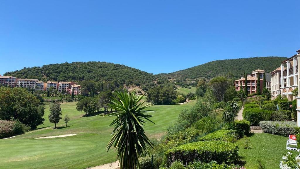 Dans Un Cadre D'Exception, Vue Mer Panoramique A Agay Cote D'Azur, Village Vacances Cap Esterel, T2 Avec Jardin, Golf, Climatisation, Wifi, 5 Piscines Saint-Raphaël Kültér fotó