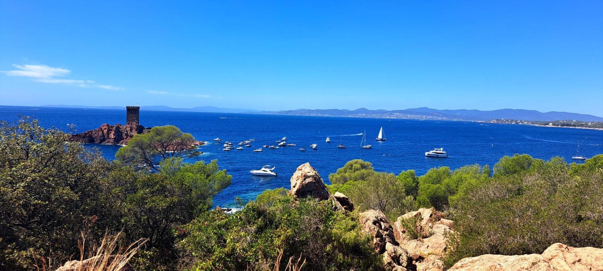 Dans Un Cadre D'Exception, Vue Mer Panoramique A Agay Cote D'Azur, Village Vacances Cap Esterel, T2 Avec Jardin, Golf, Climatisation, Wifi, 5 Piscines Saint-Raphaël Kültér fotó